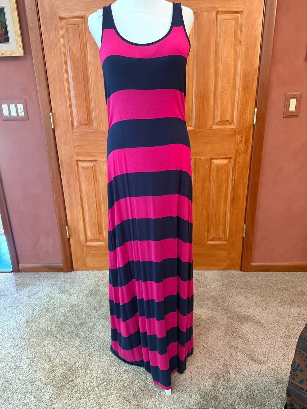 Old Navy Sleeveless Maxi Dress in Hot Pink and Black Stripes